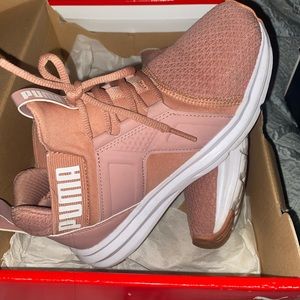 Puma women sneakers